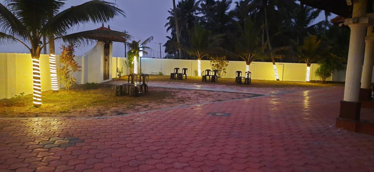 Poovar Sea View Rooms And Boating Family & Couple Only Luaran gambar